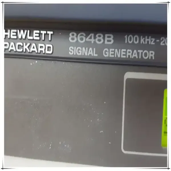 Agilent 8648B Synthesizer Signal Generator