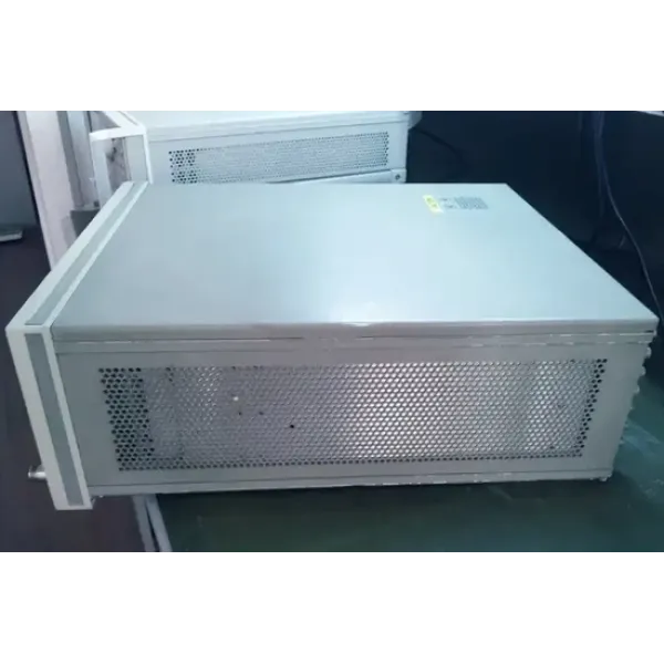Agilent 8752A Vector Network Analyzer, frequency range 300 kHz to 3 GHz