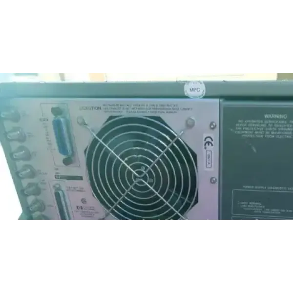 Agilent 8752A Vector Network Analyzer, frequency range 300 kHz to 3 GHz