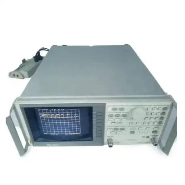 Agilent 8752A Vector Network Analyzer, frequency range 300 kHz to 3 GHz
