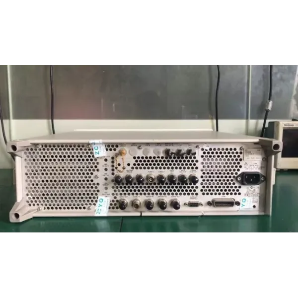 Agilent E4437B ESG-DP Digital RF Signal Generator, 250 kHz to 4.0 GHz