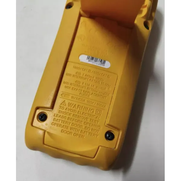 Fluke 175 Digital Multimeter