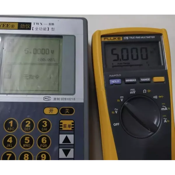 Fluke 175 Digital Multimeter