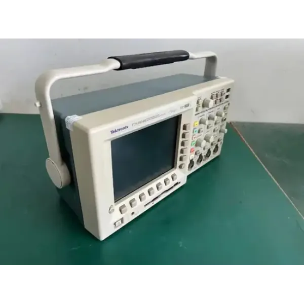 Oscilloscope Tektronix TDS3054B