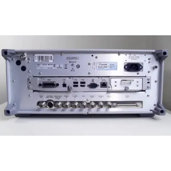 Used Agilent E6607B EXT Wireless Communications Test Set
